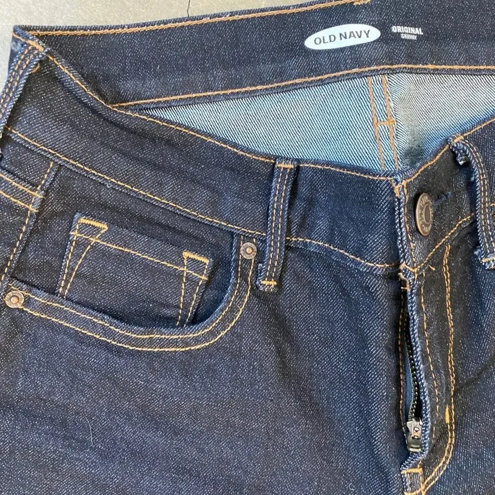Old Navy Skinny Jeans Dark Wash size 2